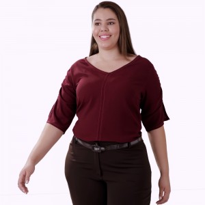 Blusa Vinho Repuxe Upstart Plus Size