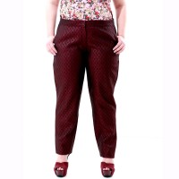 Calça Jacquard Quadriculado Plus Size