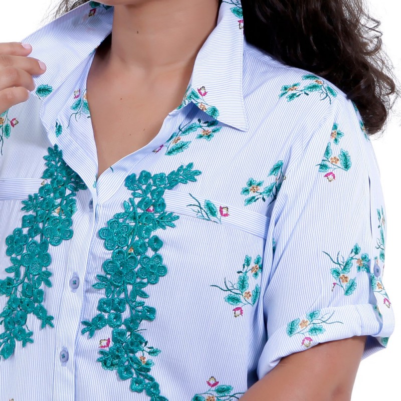 Camisa Aniela Aplicação Plus Size