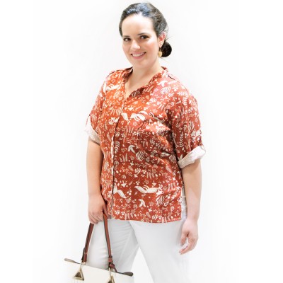 Camisa Contemporânea Plus Size